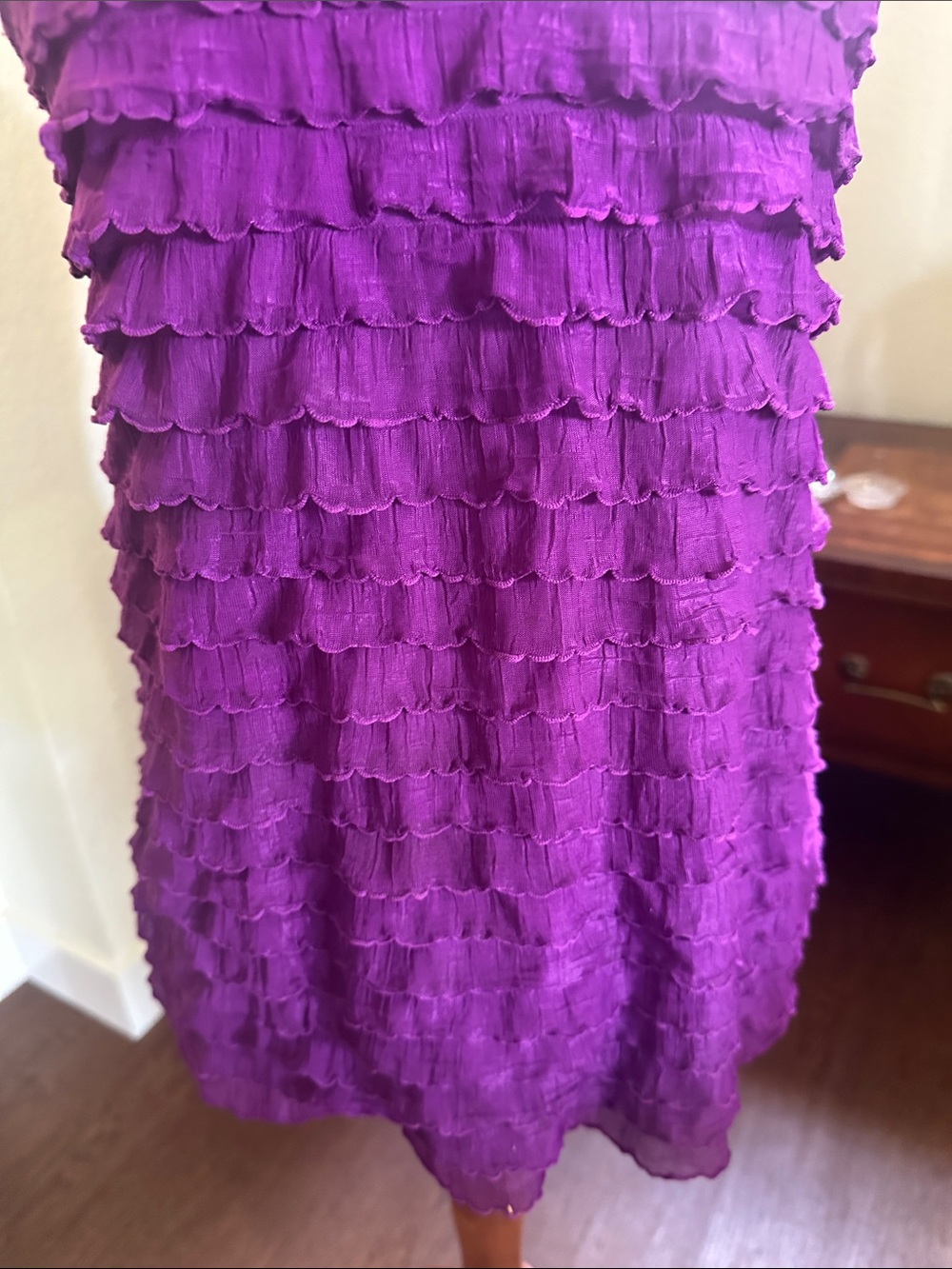 Purple Ruffle Sleeveless Blouse - Picture 5 of 5